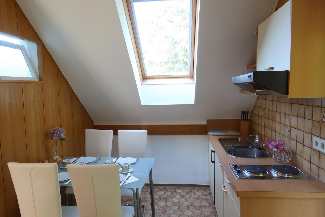 Kronig Apartment