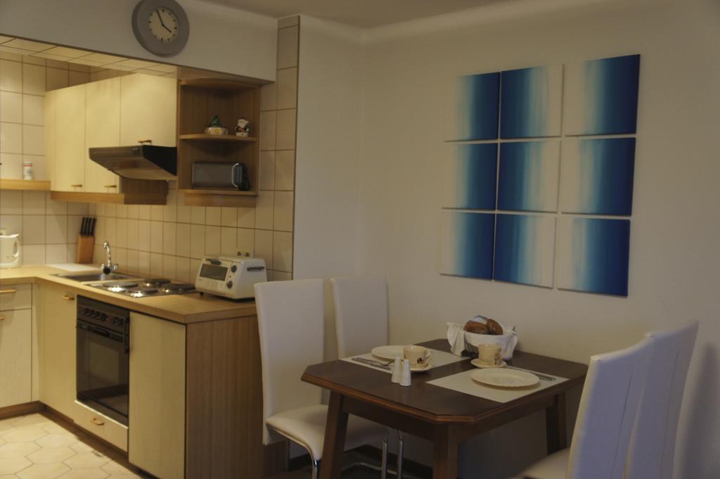 Kronig Apartment